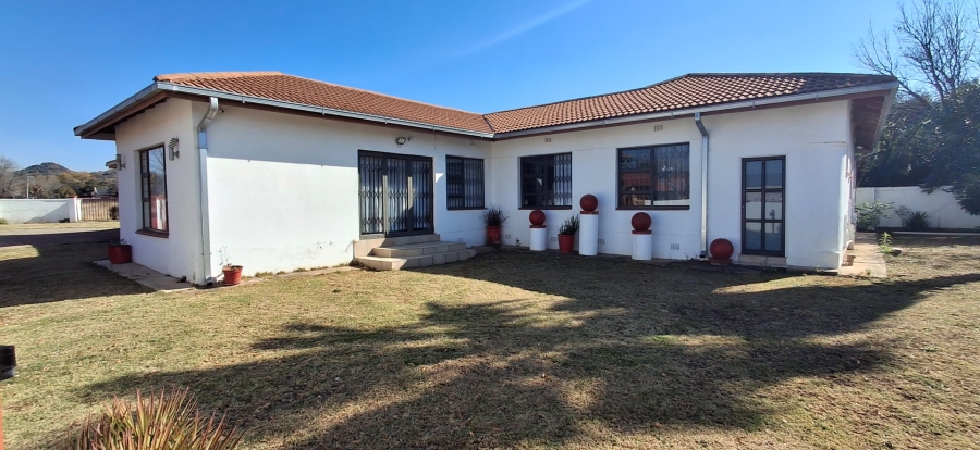 3 Bedroom Property for Sale in Bayswater Free State
